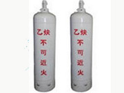 使用工业氧气、乙炔要注意什么？